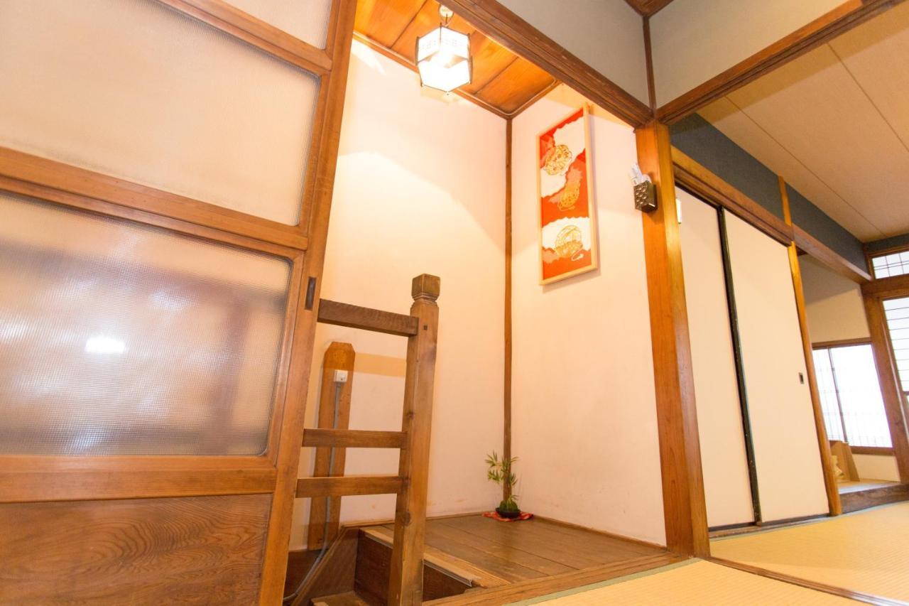 Guest House Kyorakuya Kinkakuji Киото Екстериор снимка